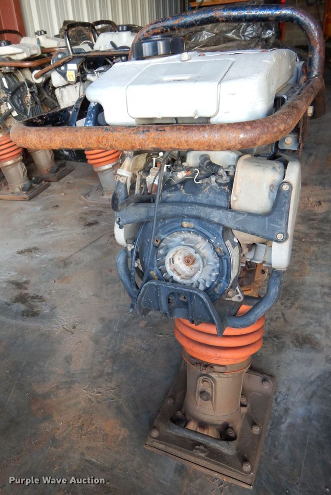 image for item GF9871 Approximately 6 Mikasa MTX-70 plate compactors