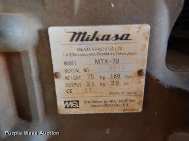 image for item GF9871 Approximately 6 Mikasa MTX-70 plate compactors