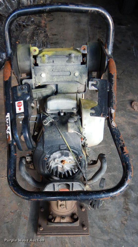 image for item GF9871 Approximately 6 Mikasa MTX-70 plate compactors