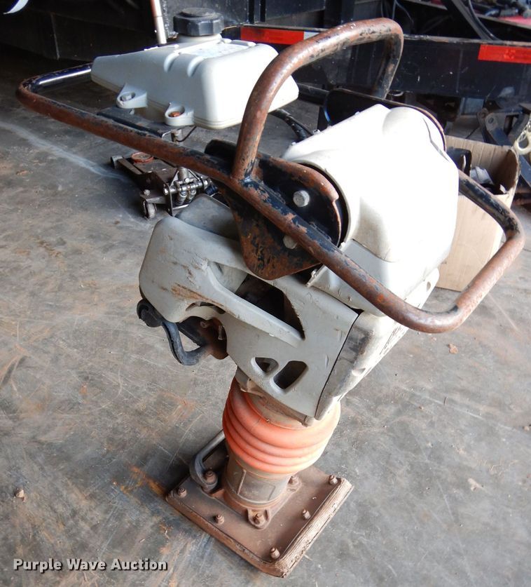 image for item GF9871 Approximately 6 Mikasa MTX-70 plate compactors