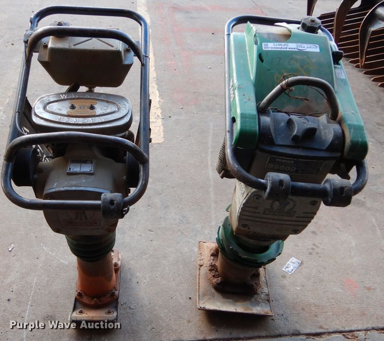 image for item GF9873 (2) Wacker plate compactors