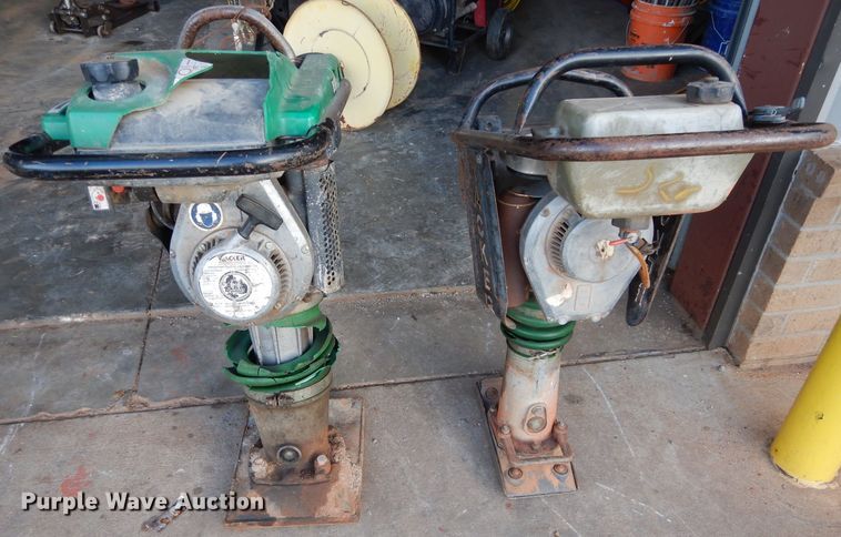 image for item GF9873 (2) Wacker plate compactors