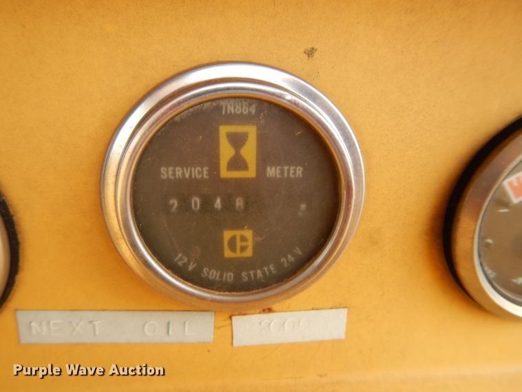 image for item GF9893 Caterpillar D3B dozer