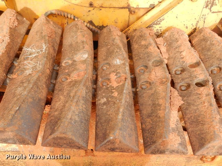 image for item GF9893 Caterpillar D3B dozer