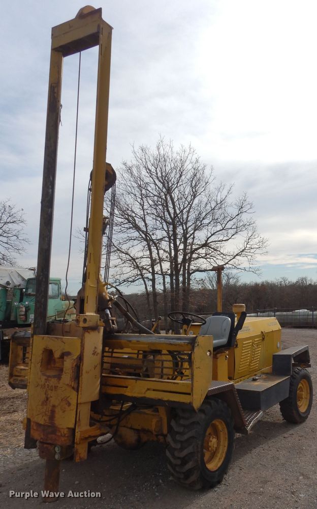 image for item GF9895 Arrow HJ1250R hydraulic concrete breaker hammer, and post driver