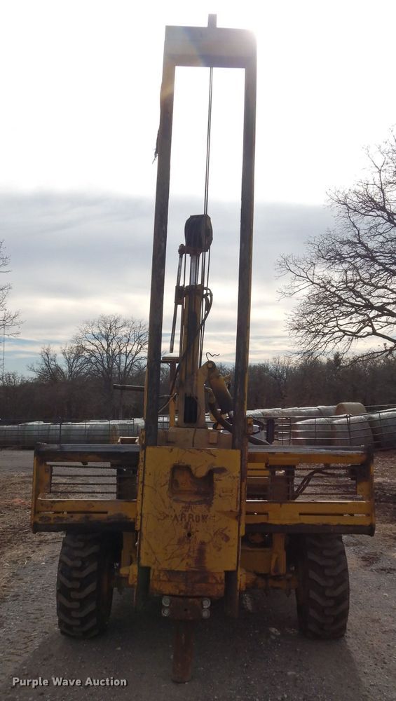 image for item GF9895 Arrow HJ1250R hydraulic concrete breaker hammer, and post driver