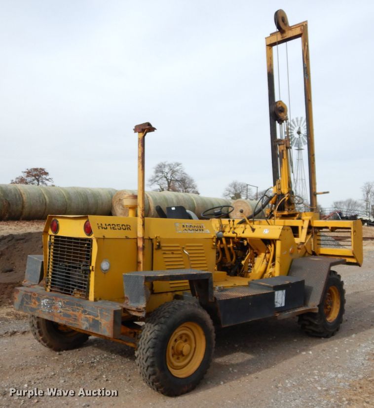 image for item GF9895 Arrow HJ1250R hydraulic concrete breaker hammer, and post driver