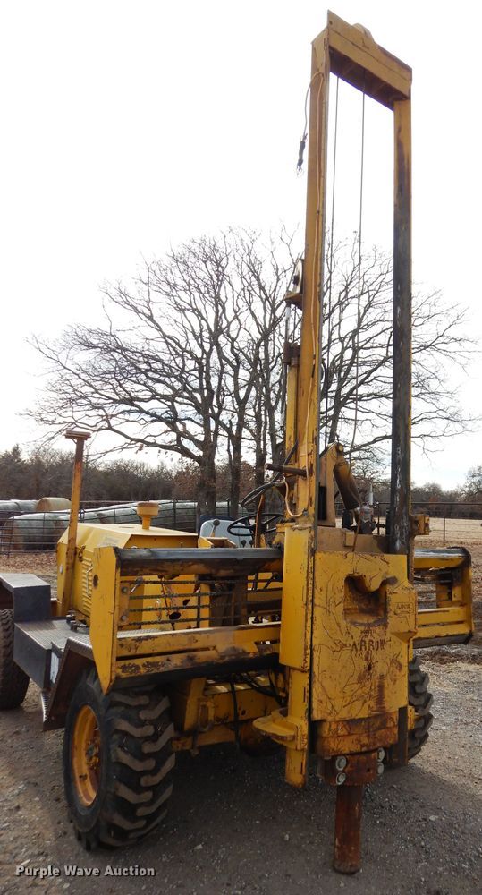 image for item GF9895 Arrow HJ1250R hydraulic concrete breaker hammer, and post driver