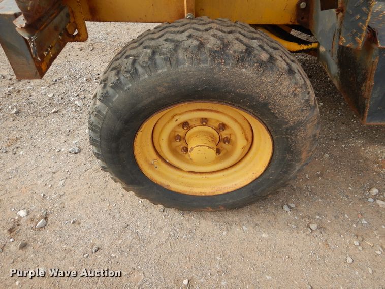 image for item GF9895 Arrow HJ1250R hydraulic concrete breaker hammer, and post driver