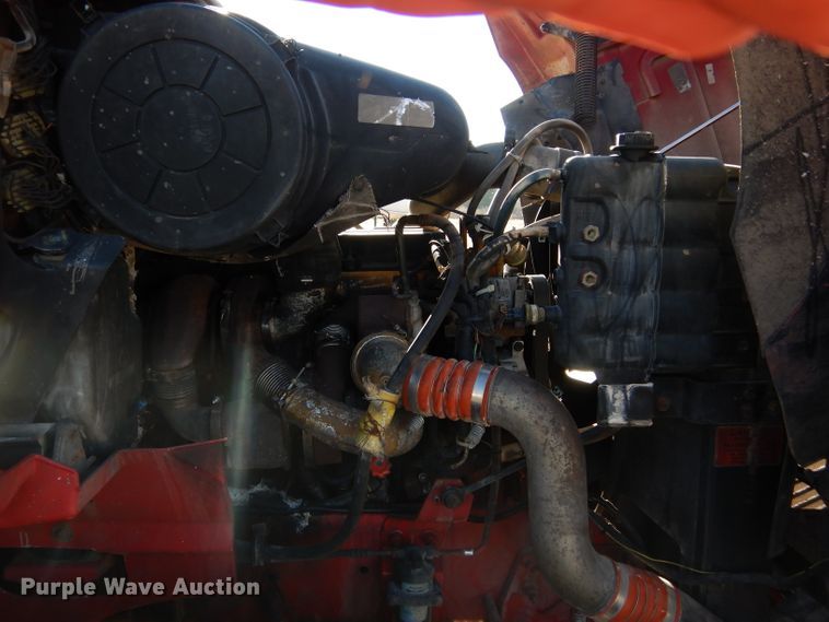 image for item GF9912 2006 International 9200i semi truck