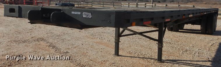 image for item GF9913 1985 Aztec flatbed trailer