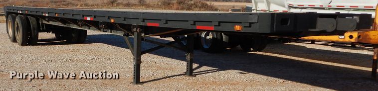 image for item GF9913 1985 Aztec flatbed trailer