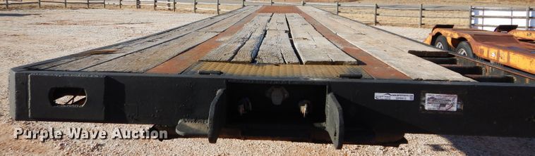 image for item GF9913 1985 Aztec flatbed trailer