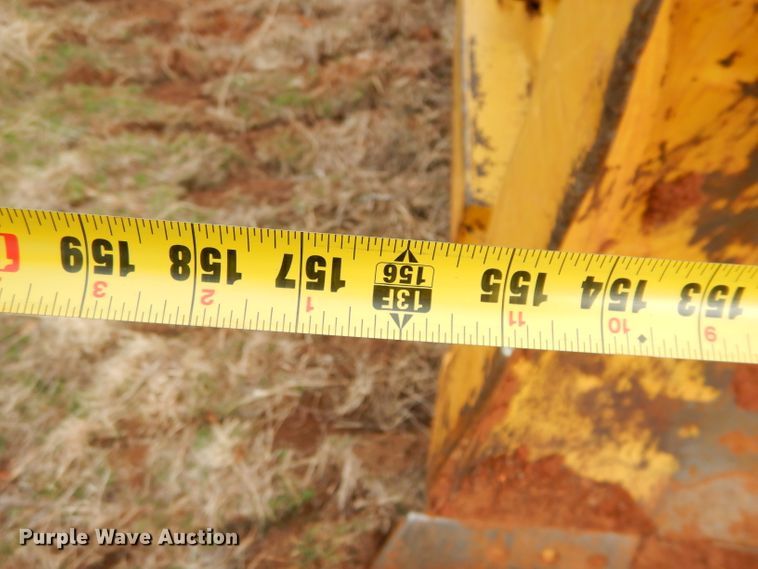 image for item GF9918 2003 Caterpillar D6R LGP Series II dozer