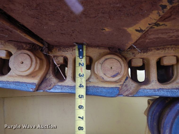 image for item GF9918 2003 Caterpillar D6R LGP Series II dozer