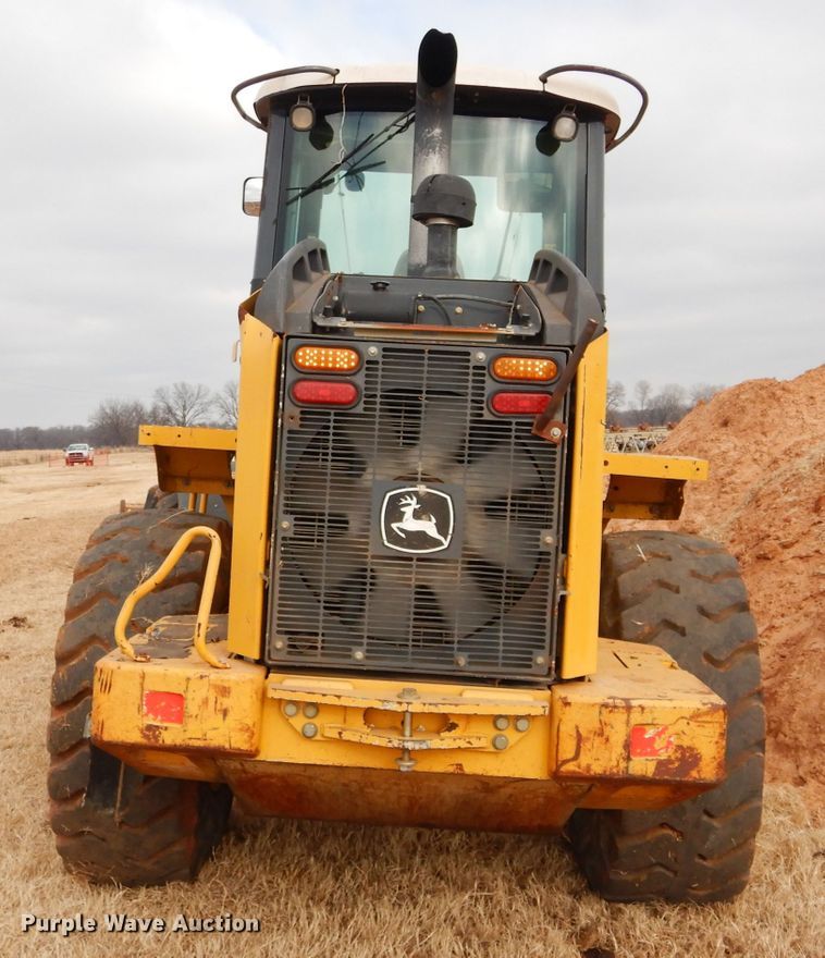 image for item GF9922 2006 John Deere 444J wheel loader