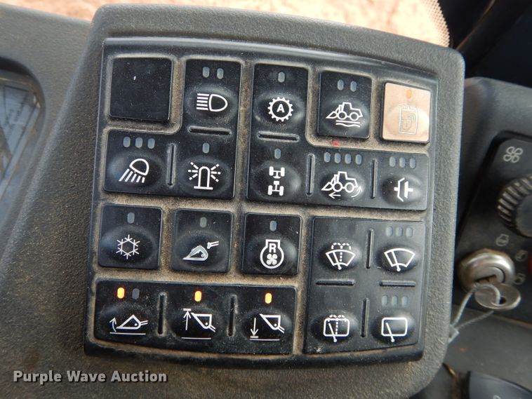 image for item GF9922 2006 John Deere 444J wheel loader