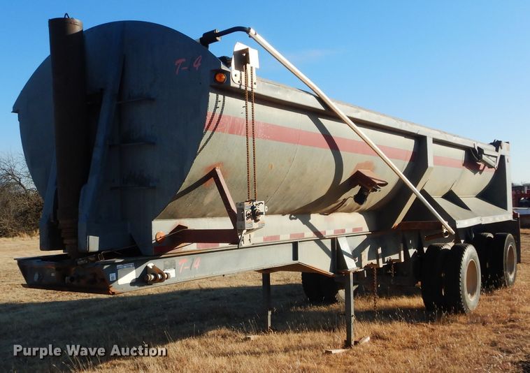 image for item GF9943 1995 Clement RK2S2825BT-AIR end dump trailer