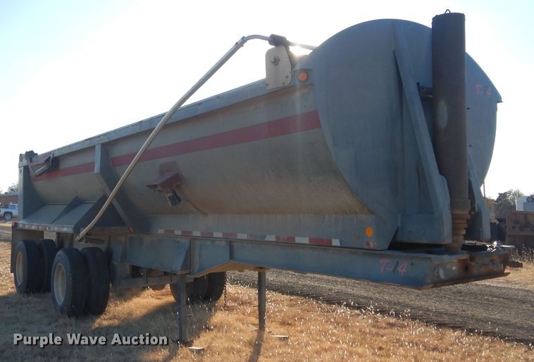 image for item GF9943 1995 Clement RK2S2825BT-AIR end dump trailer