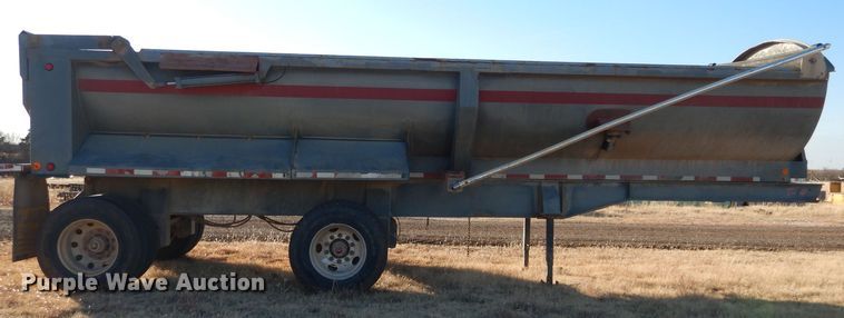 image for item GF9943 1995 Clement RK2S2825BT-AIR end dump trailer