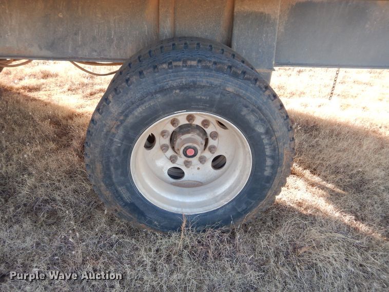 image for item GF9943 1995 Clement RK2S2825BT-AIR end dump trailer