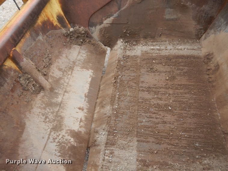 image for item GF9966 Caterpillar 627B conventional scraper