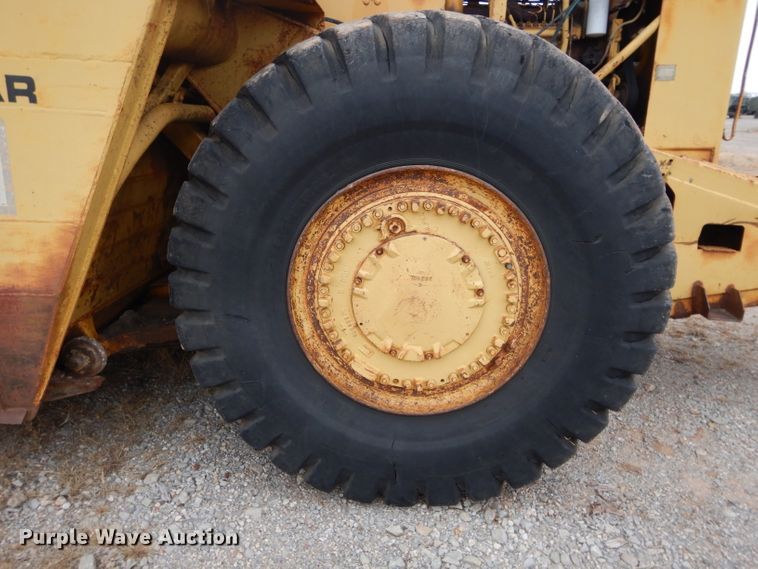 image for item GF9966 Caterpillar 627B conventional scraper