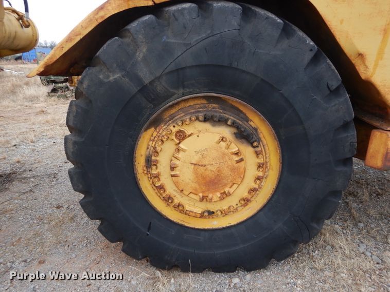 image for item GF9966 Caterpillar 627B conventional scraper