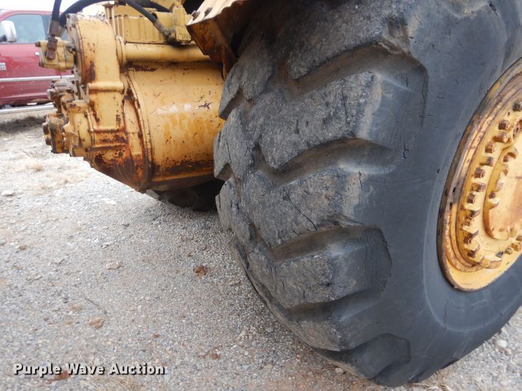 image for item GF9966 Caterpillar 627B conventional scraper