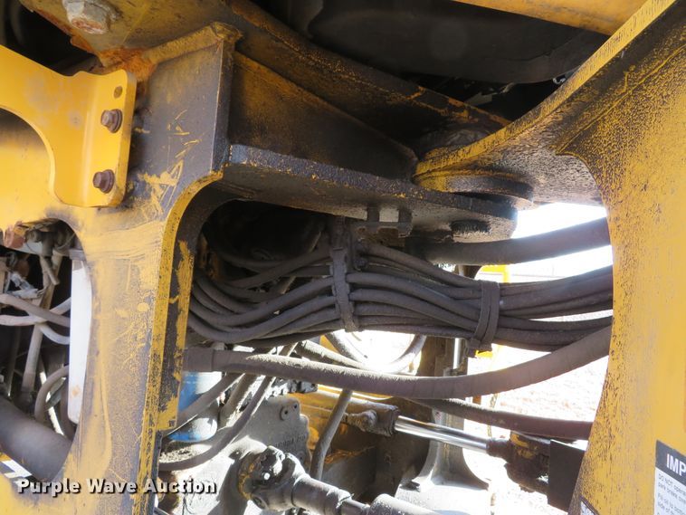 image for item GI9027 2003 John Deere 544H High Lift wheel loader