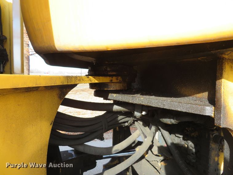 image for item GI9027 2003 John Deere 544H High Lift wheel loader