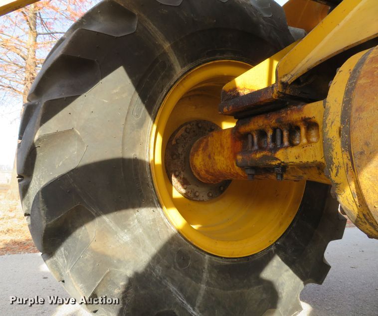 image for item GI9027 2003 John Deere 544H High Lift wheel loader