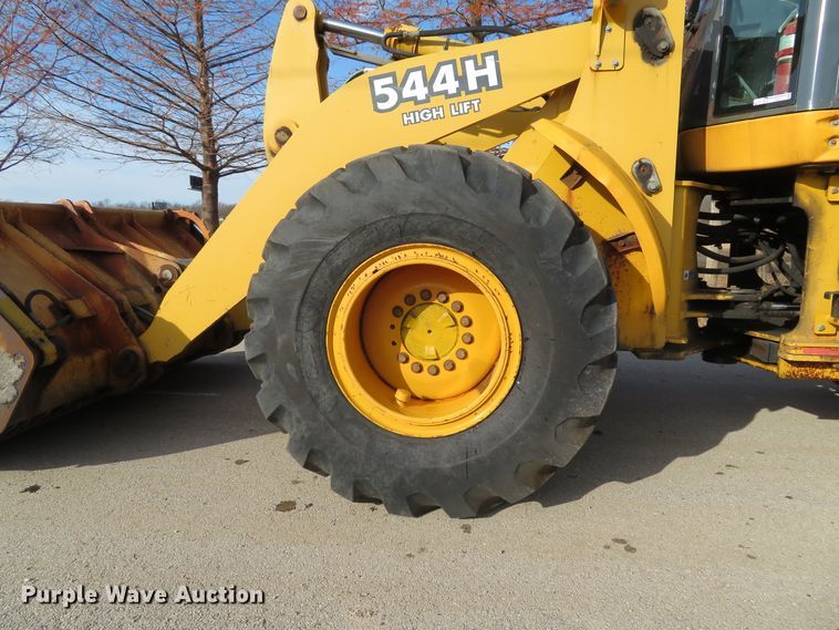 image for item GI9027 2003 John Deere 544H High Lift wheel loader
