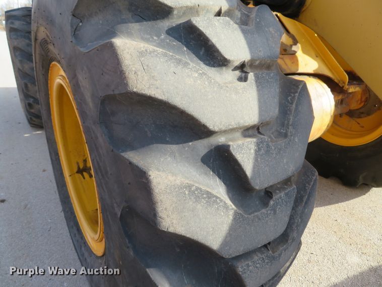 image for item GI9027 2003 John Deere 544H High Lift wheel loader