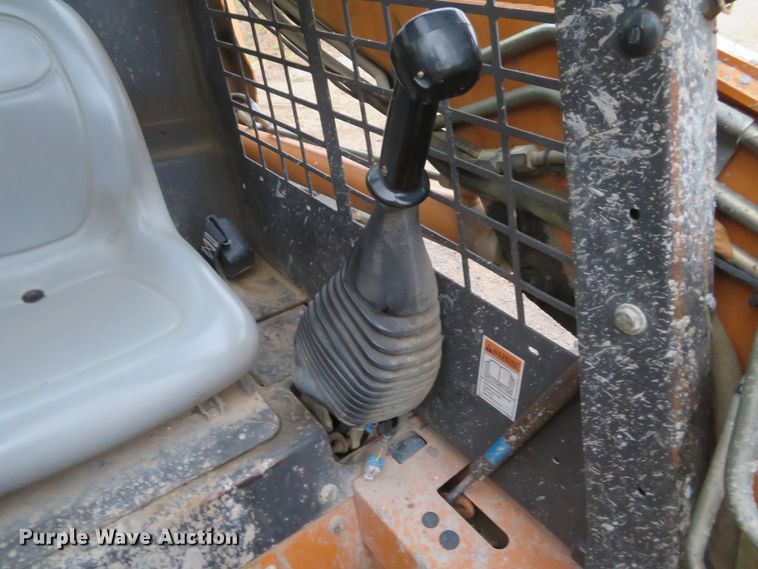 image for item GI9033 2007 Case 440 skid steer