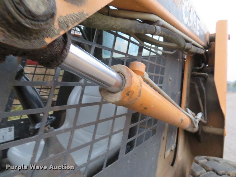 image for item GI9033 2007 Case 440 skid steer