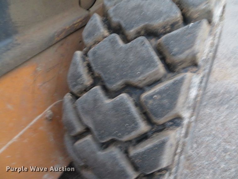 image for item GI9033 2007 Case 440 skid steer