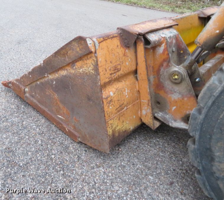 image for item GI9034 2002 Case 40XT skid steer