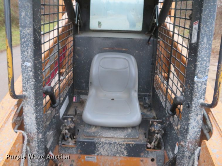 image for item GI9034 2002 Case 40XT skid steer
