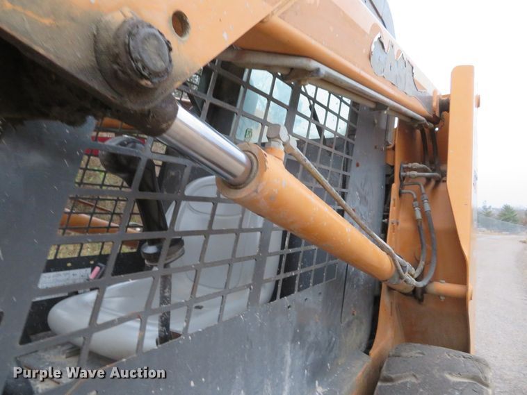 image for item GI9034 2002 Case 40XT skid steer