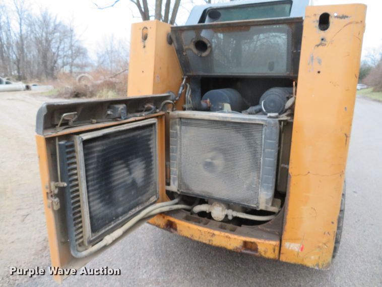 image for item GI9034 2002 Case 40XT skid steer