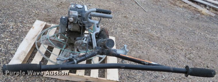 image for item GI9038 MQ Whiteman JA45H power trowel