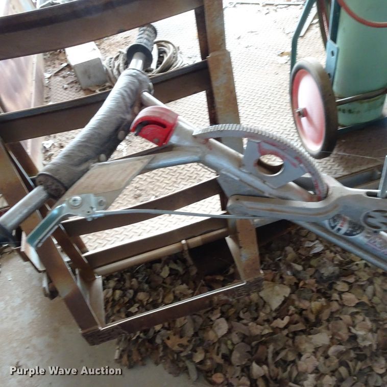 image for item GI9758 Concrete equipment