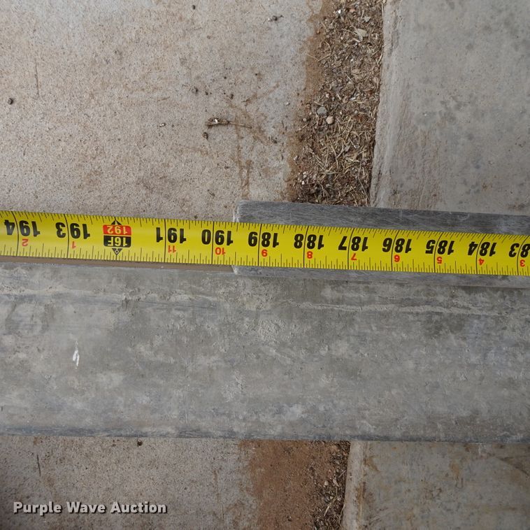 image for item GI9758 Concrete equipment