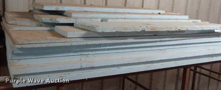 image for item GI9758 Concrete equipment