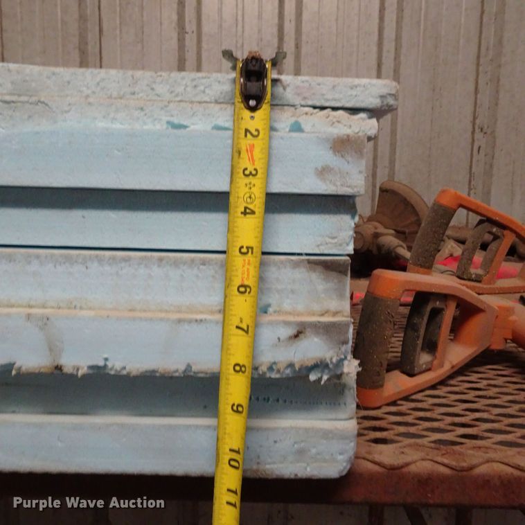 image for item GI9758 Concrete equipment