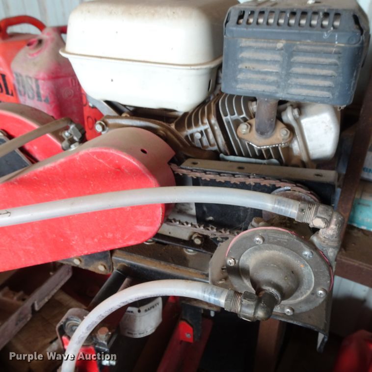 image for item GI9765 Brick saw