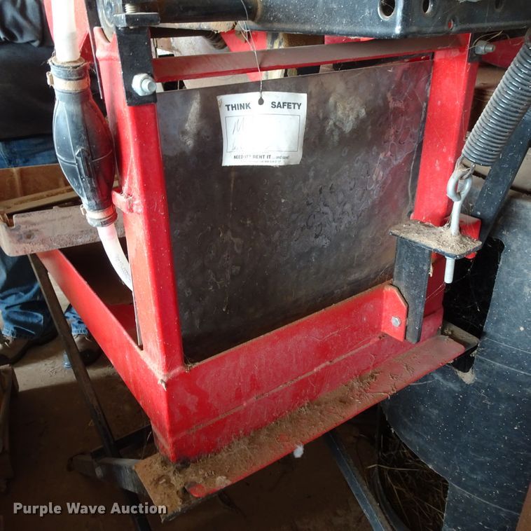 image for item GI9765 Brick saw