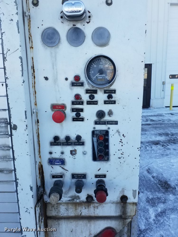 image for item GJ9170 2003 Sterling Acterra M7500 sewer jetter truck