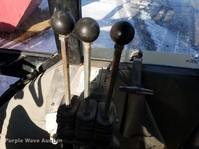 image for item GJ9171 1997 New Holland 545D industrial tractor